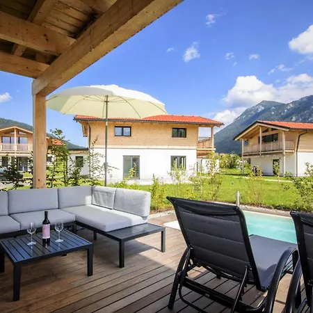 Bergchalet Falkenstein, Inzell, Cleaning Included Alpehytte